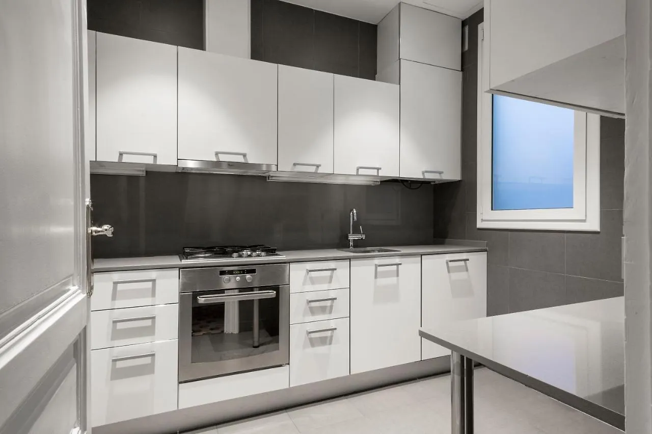Barcelona Apartment Val
