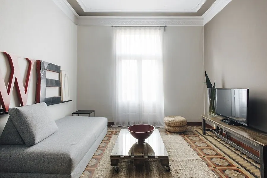 Barcelona Apartment Val
